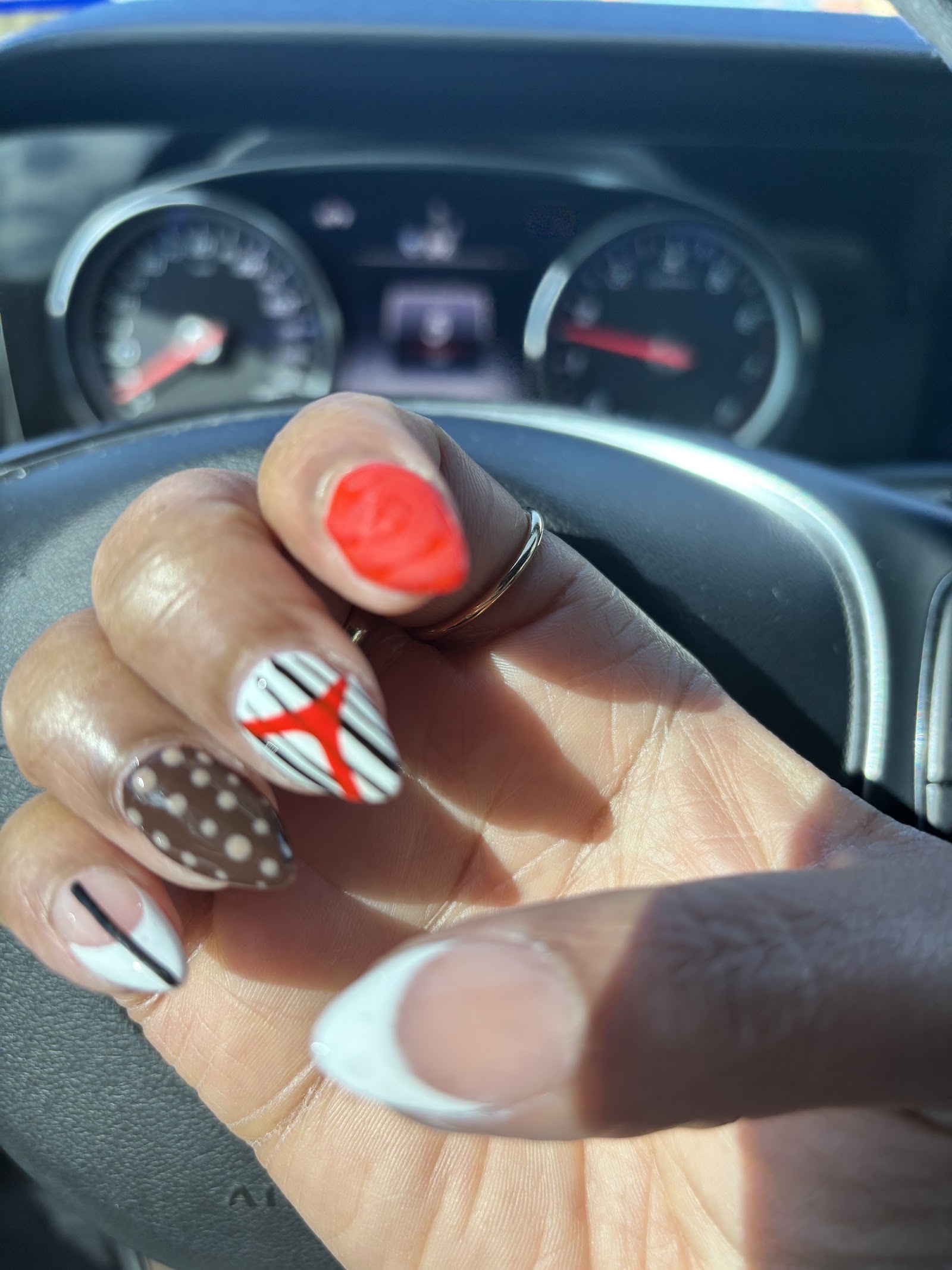 Studio Eighty8 nail photo 3